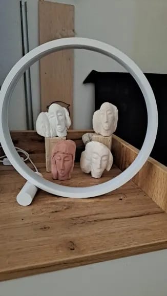 Customer photo review of Table Lamp, Ring-Shaped Touch Lamp, USB Powered, Aluminium