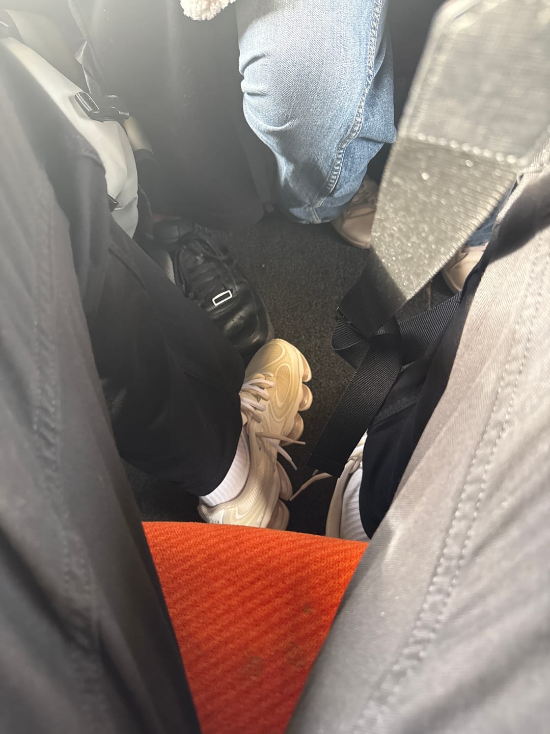 Customer photo review of New Balance 2000 Linen Sea Salt - Double Laces