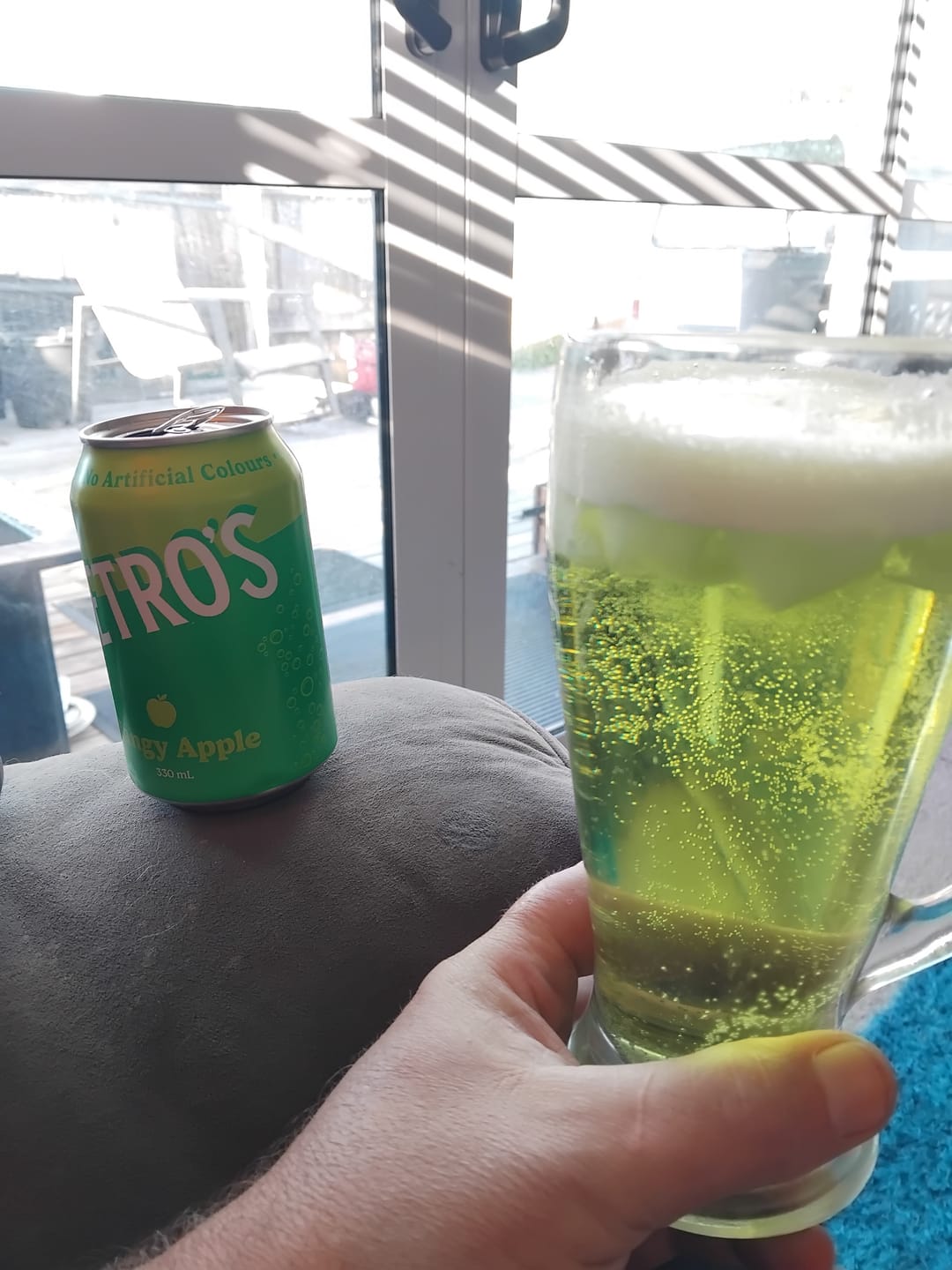 Customer photo review of Retro's Tangy Apple 330mL