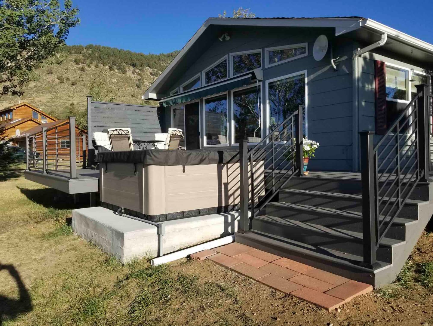 Customer photo review of Comfort Hot Tub 816