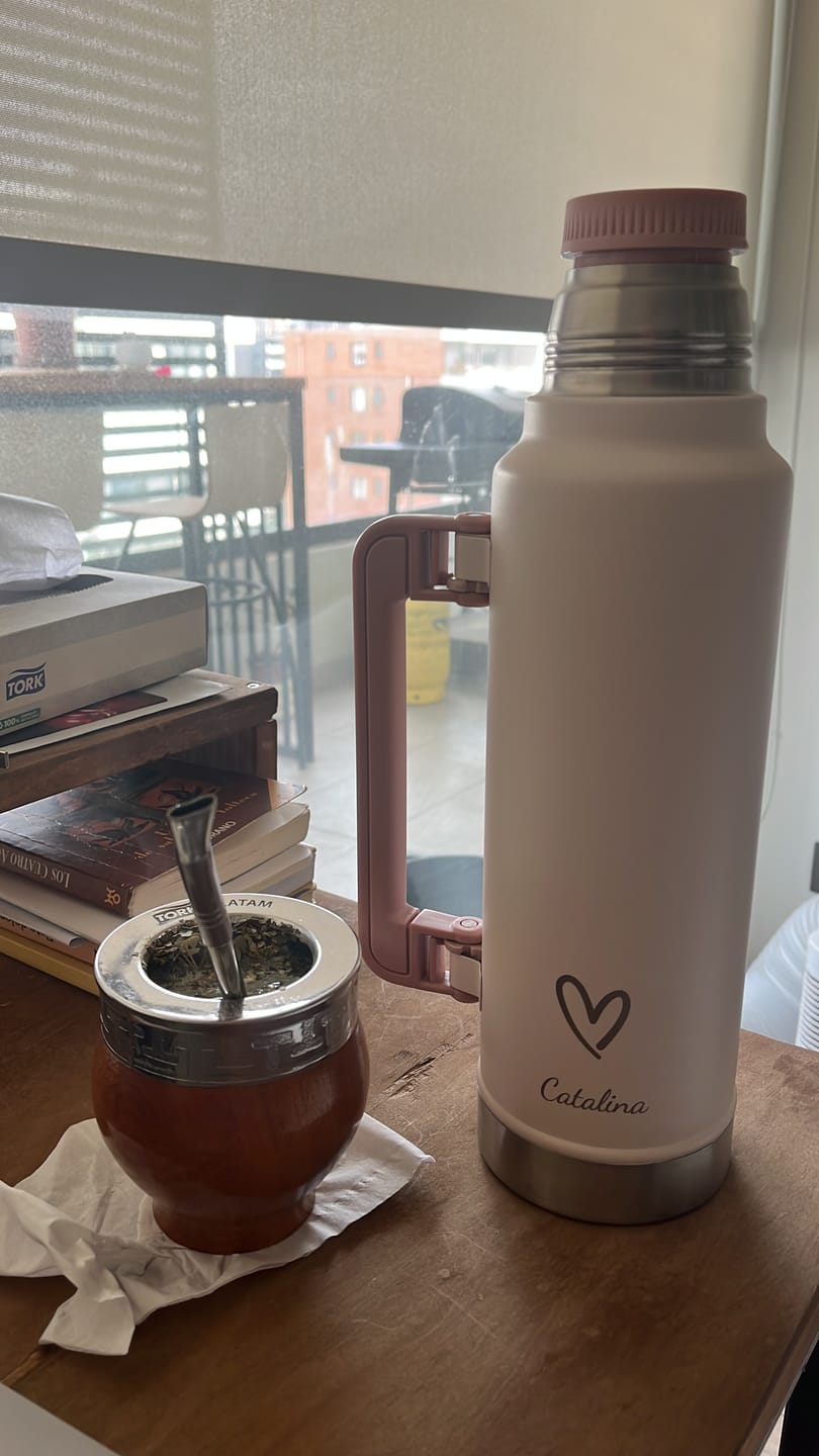 Customer photo review of Termo Classic Rosa Palo | 1.4 lt