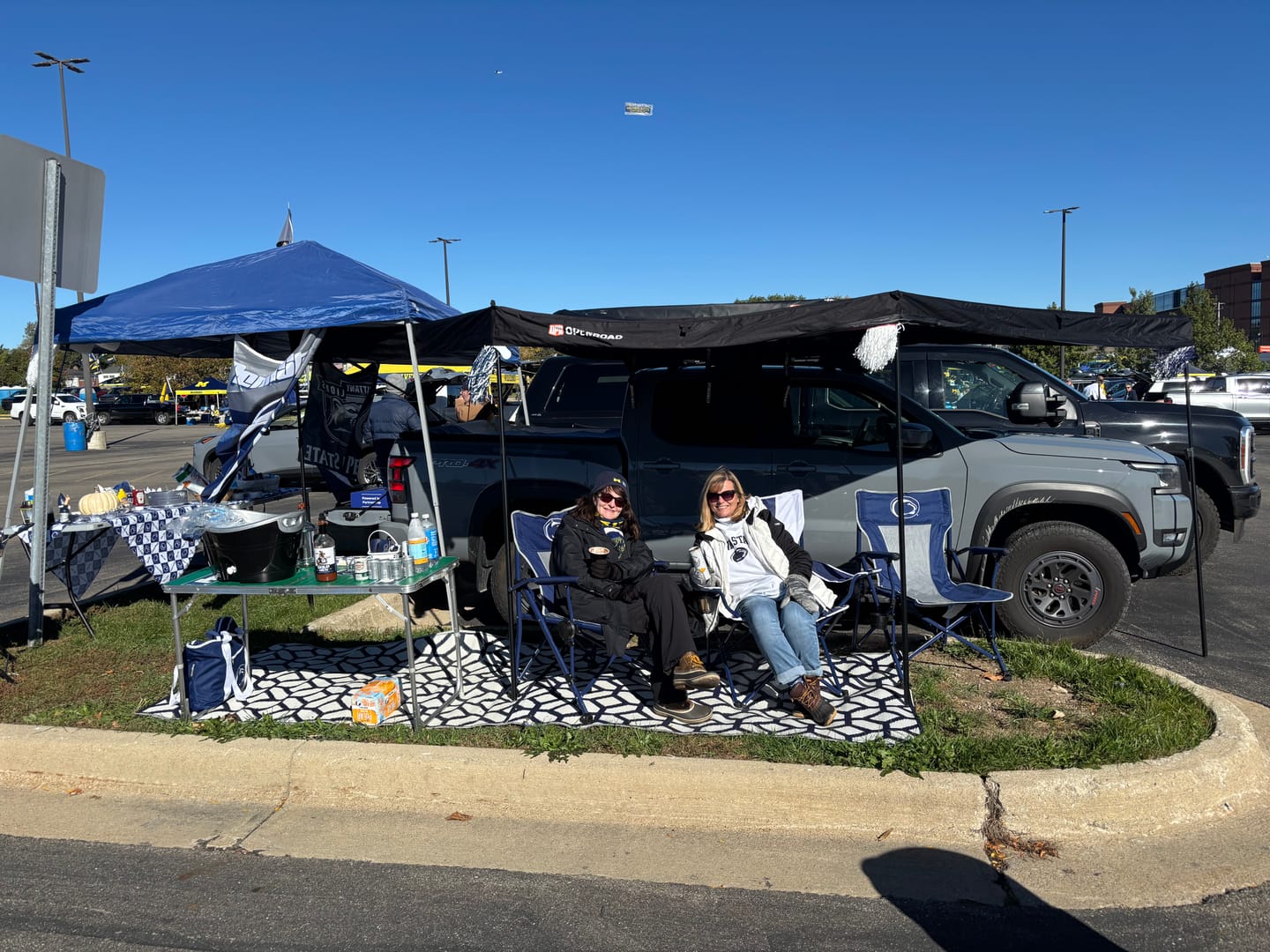 Customer photo review of OPENROAD 180 Free Standing Awning