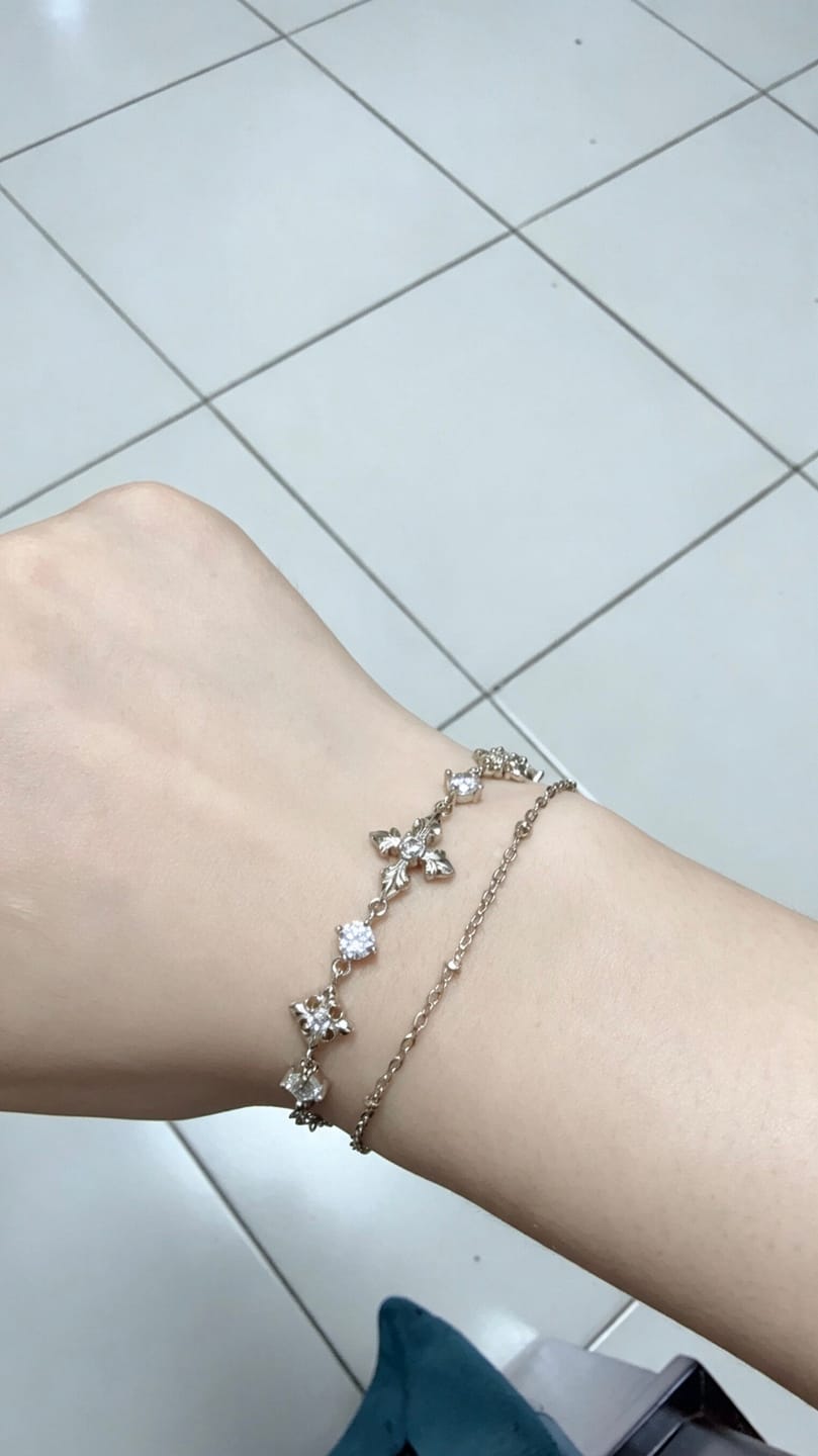 Customer photo review of "Bastet" 14K Gold Plated Layered Iris Zirconia Charm Bracelet