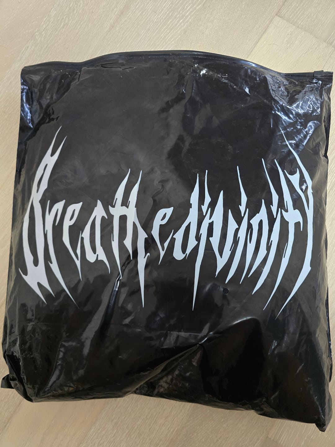 Customer photo review of Draconian Metallic Uncuffed Cargos [VOID BLACK]