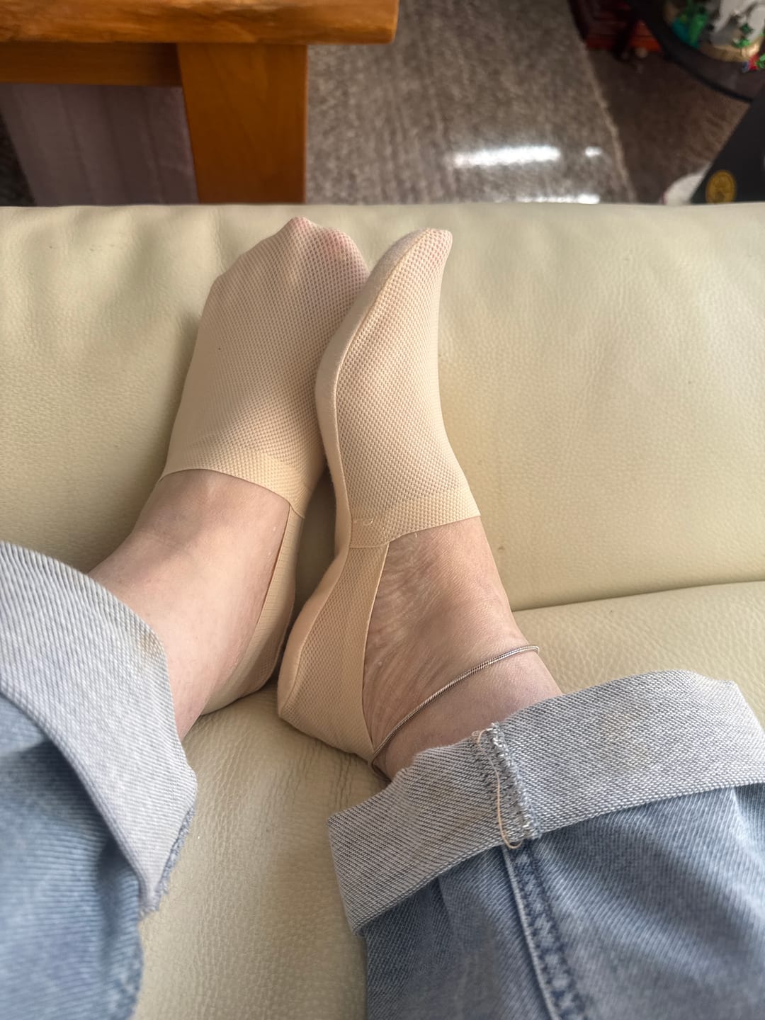 Customer photo review of 3 Pack Invisible Socks