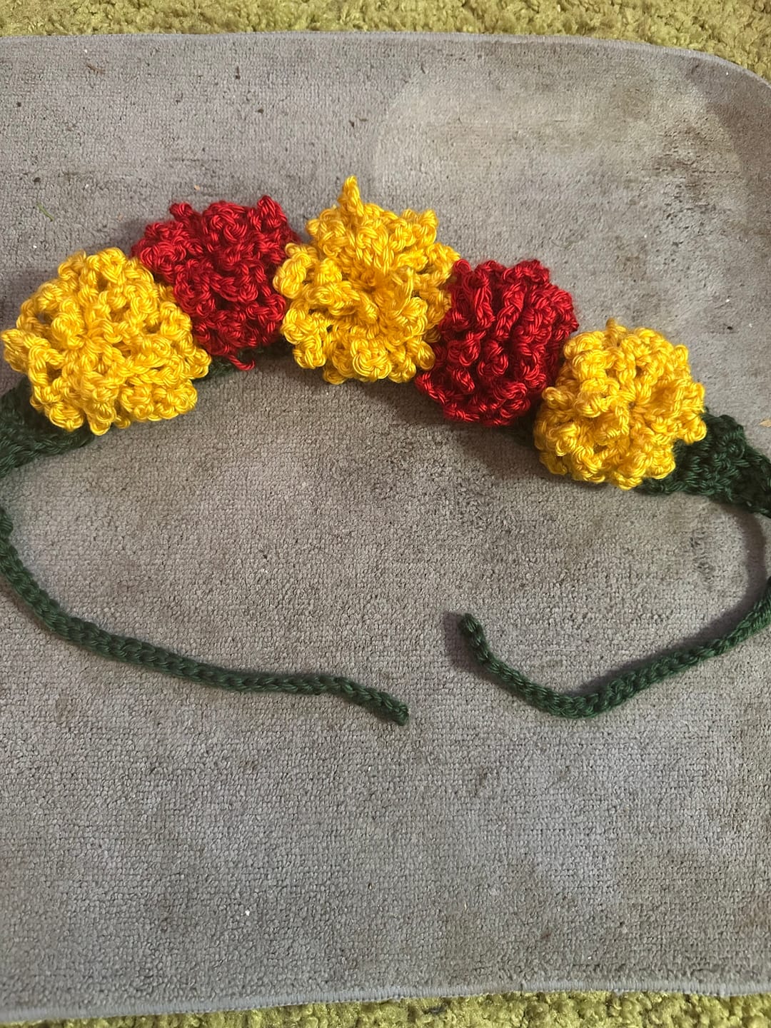 Customer photo review of Crochet Cempasúchil Headband Pattern