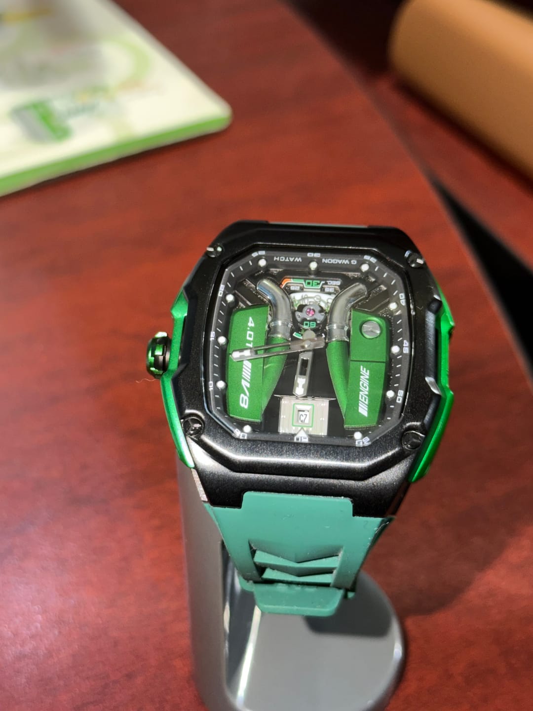 Customer photo review of HMN Petronas V8