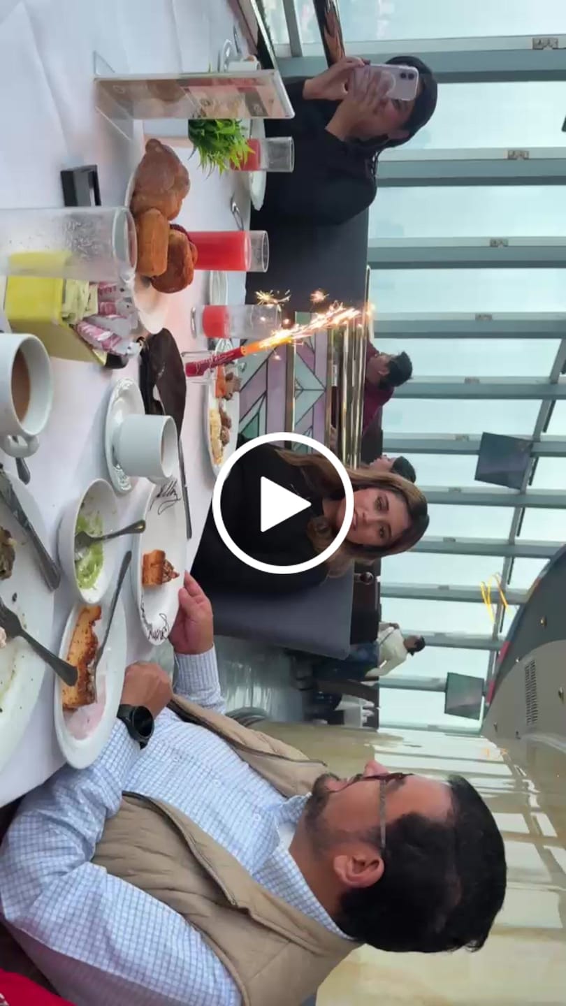 Customer video review of Brunch