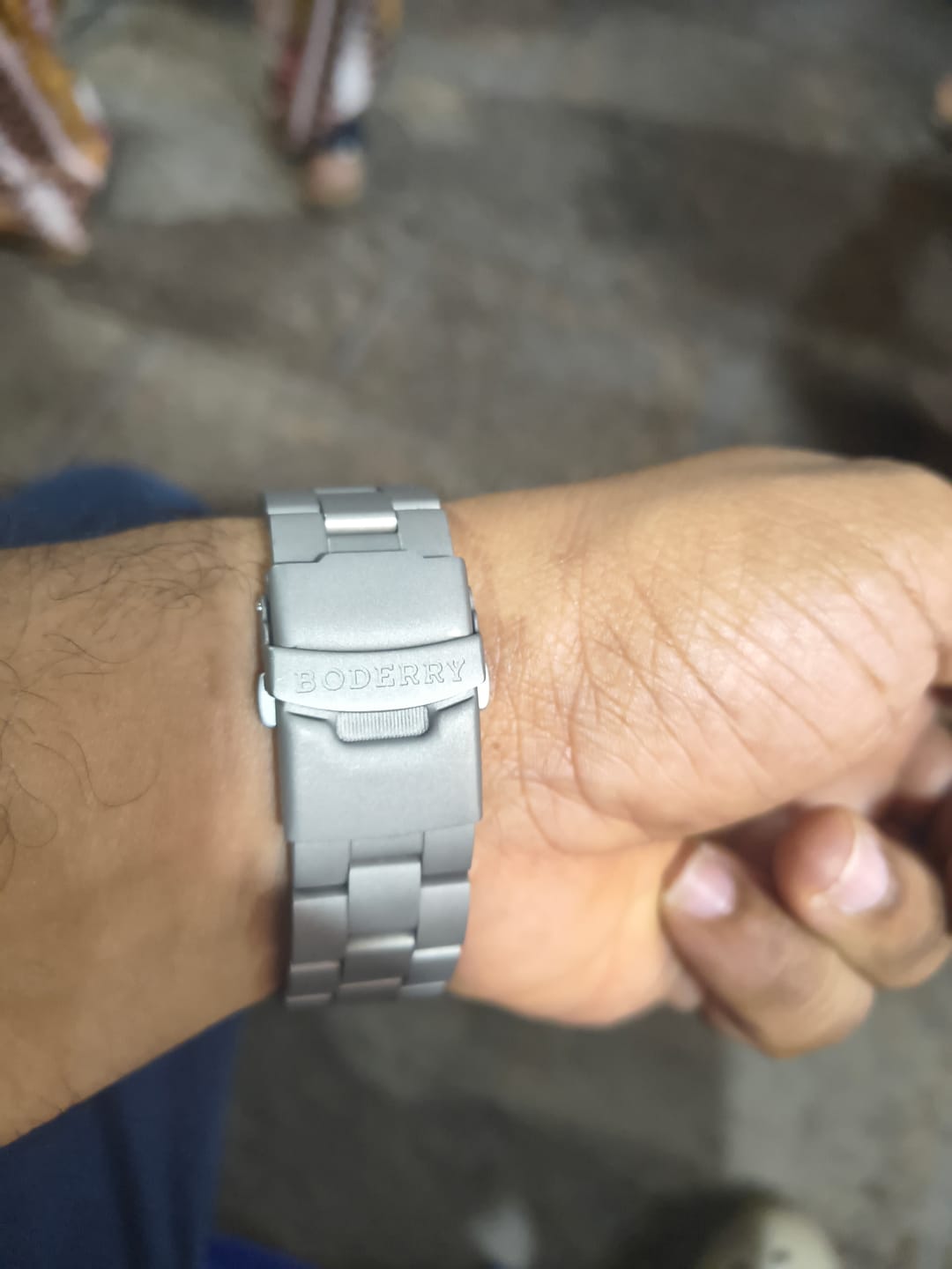Customer photo review of 3-link Titanium Bracelet | 22mm lug width,Fits only for Voyager Watch