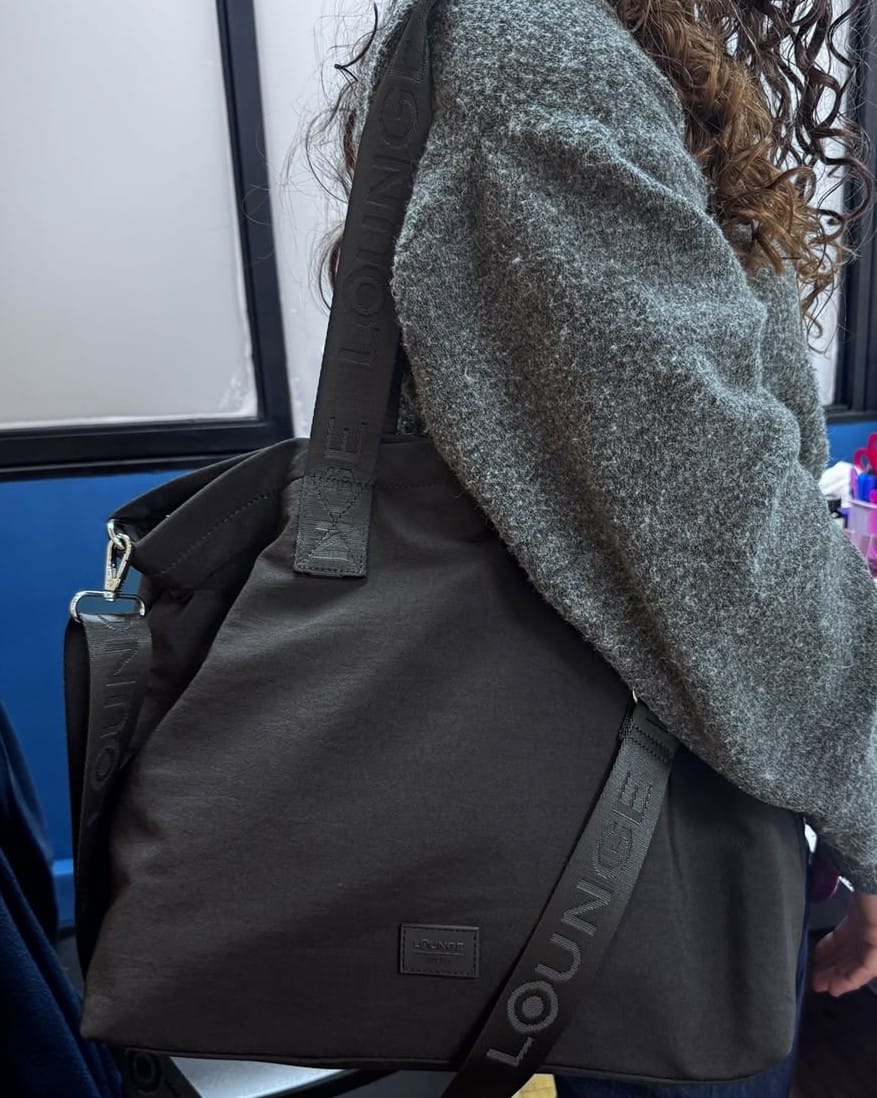 Customer photo review of Bolso Notebook Daily