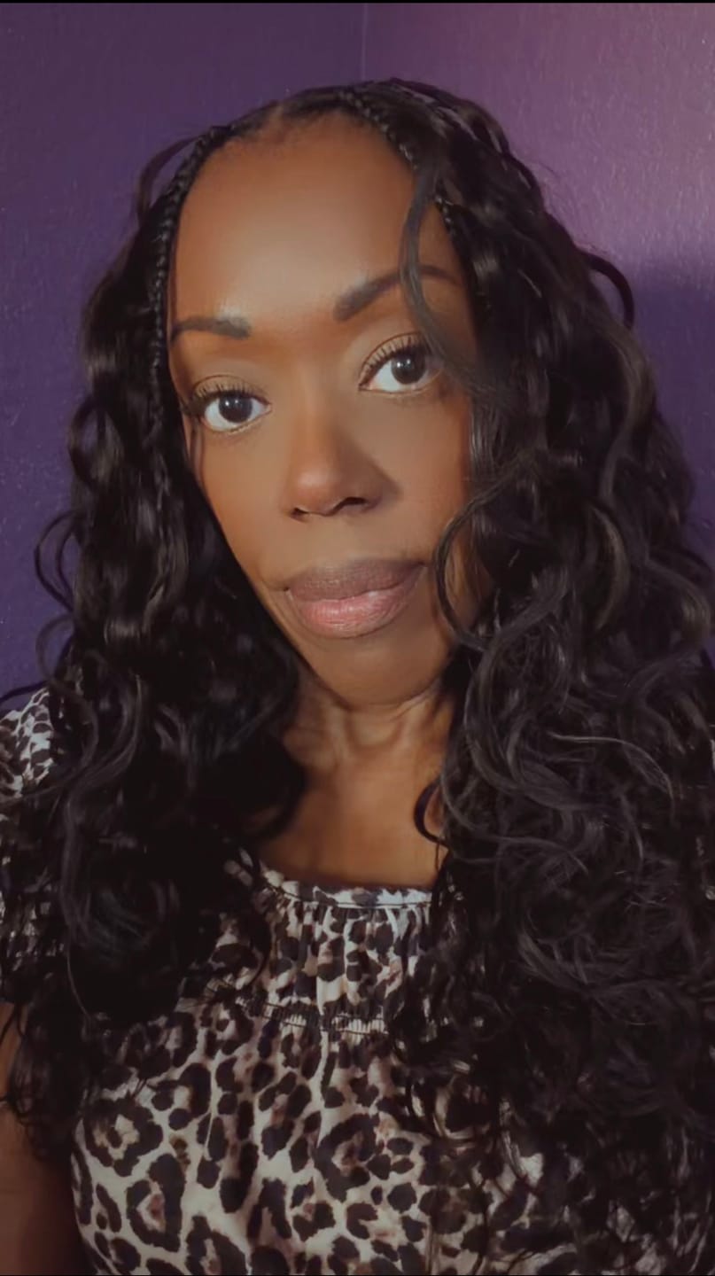 Customer photo review of Body Wave Crochet Hair for Brushable Miracle Knots