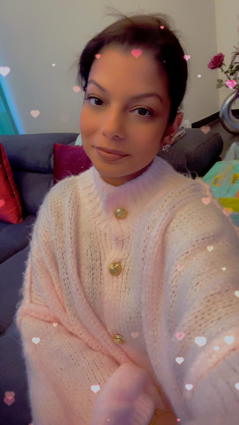 Customer photo review of Oversized Cardigan "CozyGlam"