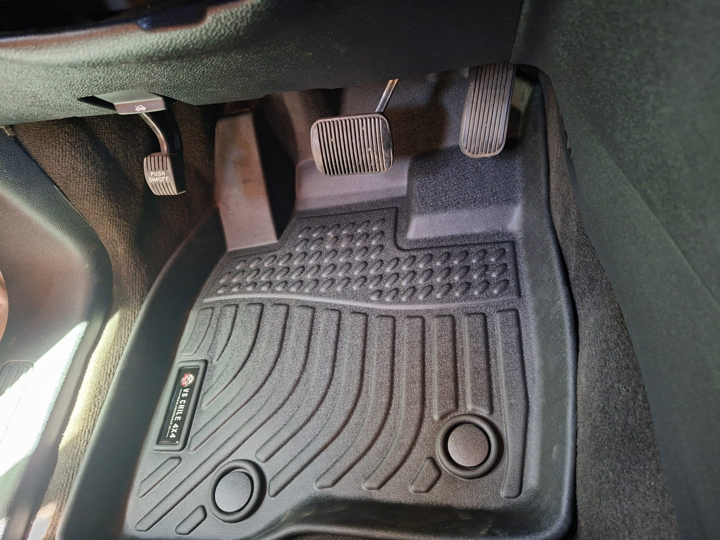 Customer photo review of Pisos Calce Perfecto FORD EXPLORER años 2015 al 2019