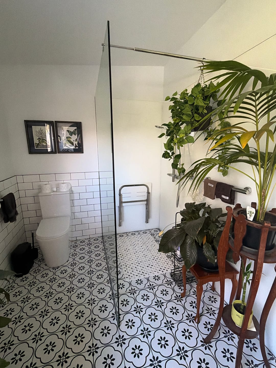 Customer photo review of Secure Shower Mat - Antibacterial & Non-Slip