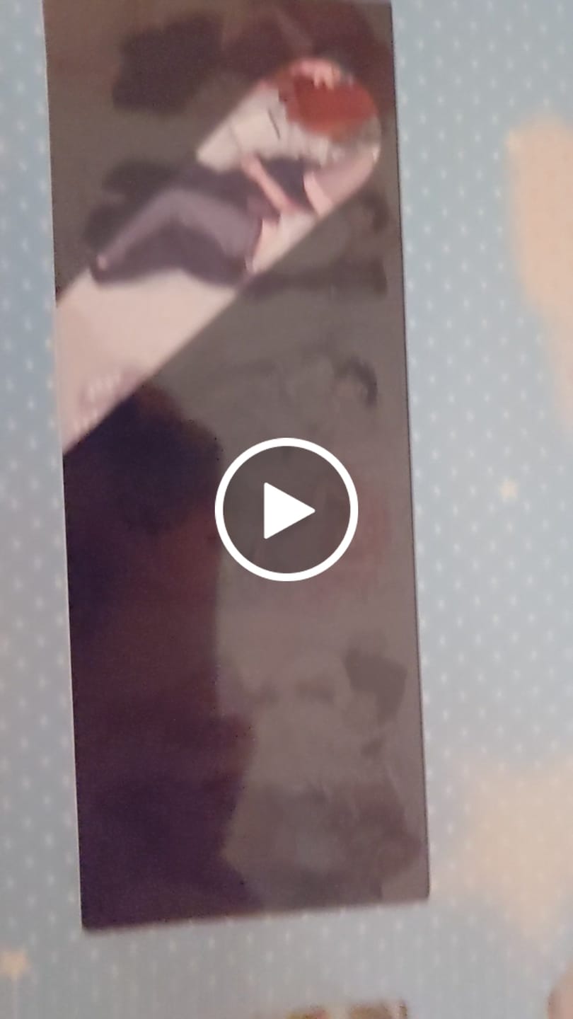 Customer video review of 【Not for sale】Alien Stage - 4th Anniversary - Film Reel or Windmill Stick (1 random item)