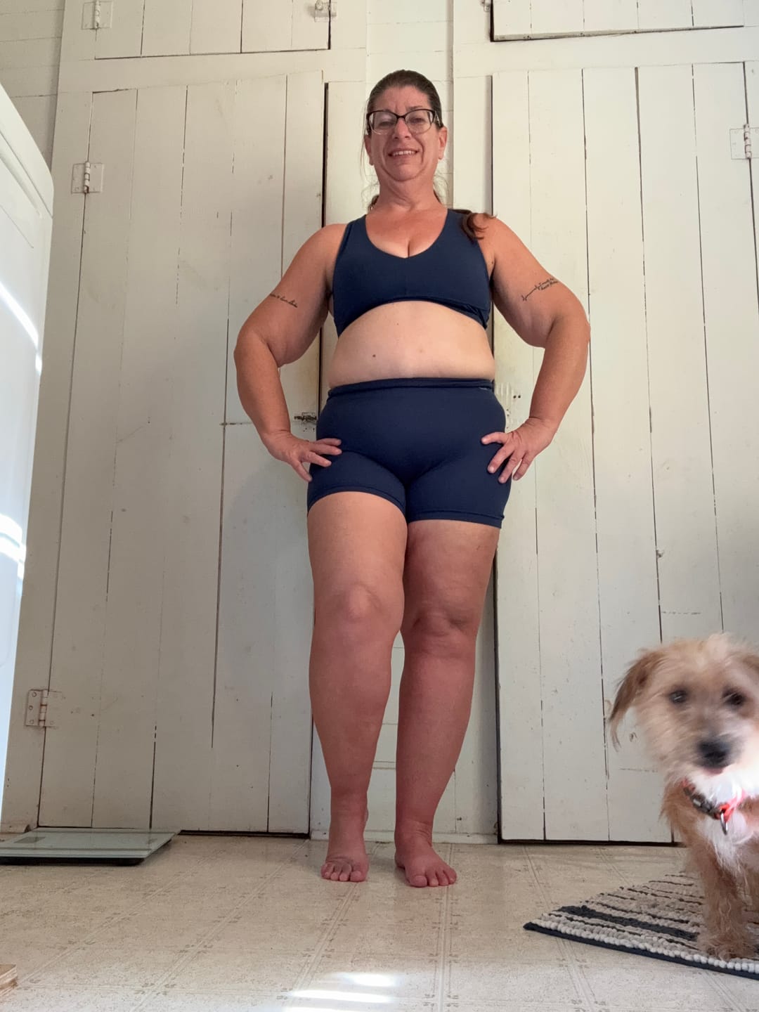 Customer photo review of ESSENCE 4.5" Performance Short