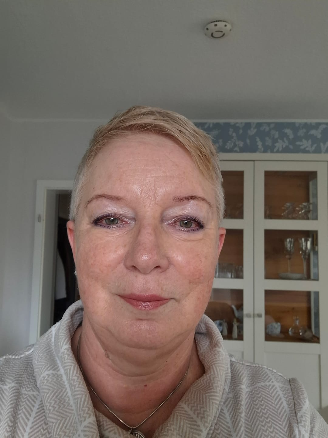 Customer photo review of 110 - Kajal / Eyeliner Lila