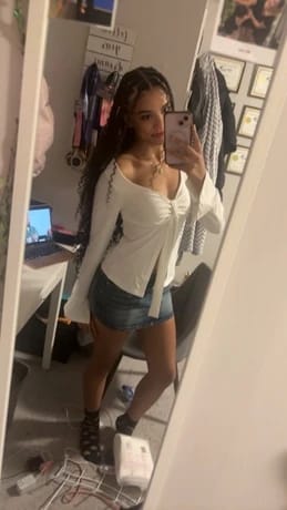 Customer photo review of Amora Blouse