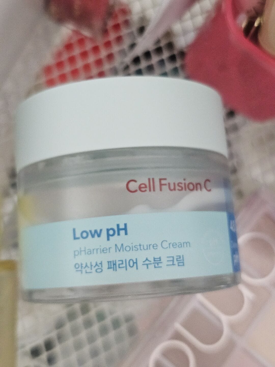 Customer photo review of Low pH pHarrier Moisture Cream