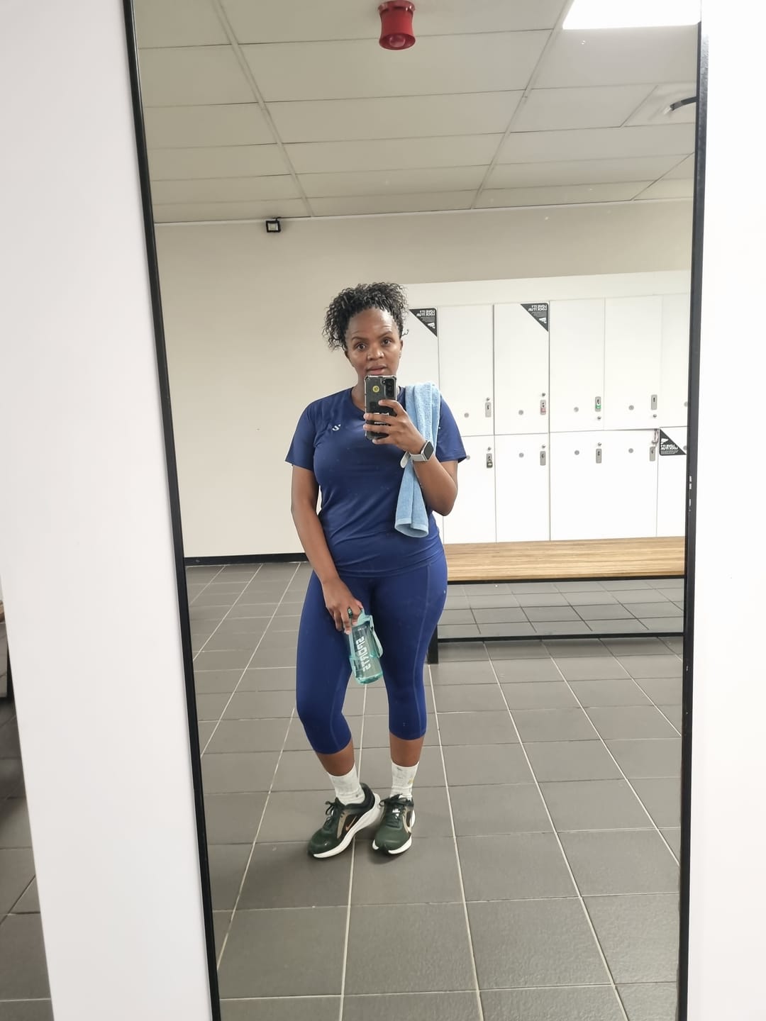 Customer photo review of Active T-Shirt & 7/8 Butt-Lifting Leggings Set