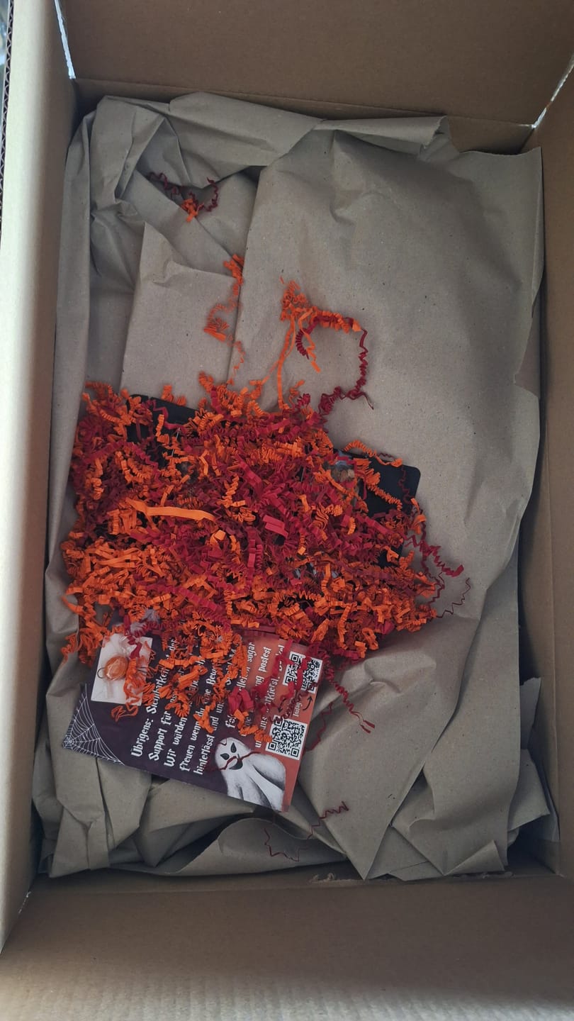 Customer photo review of Packaging