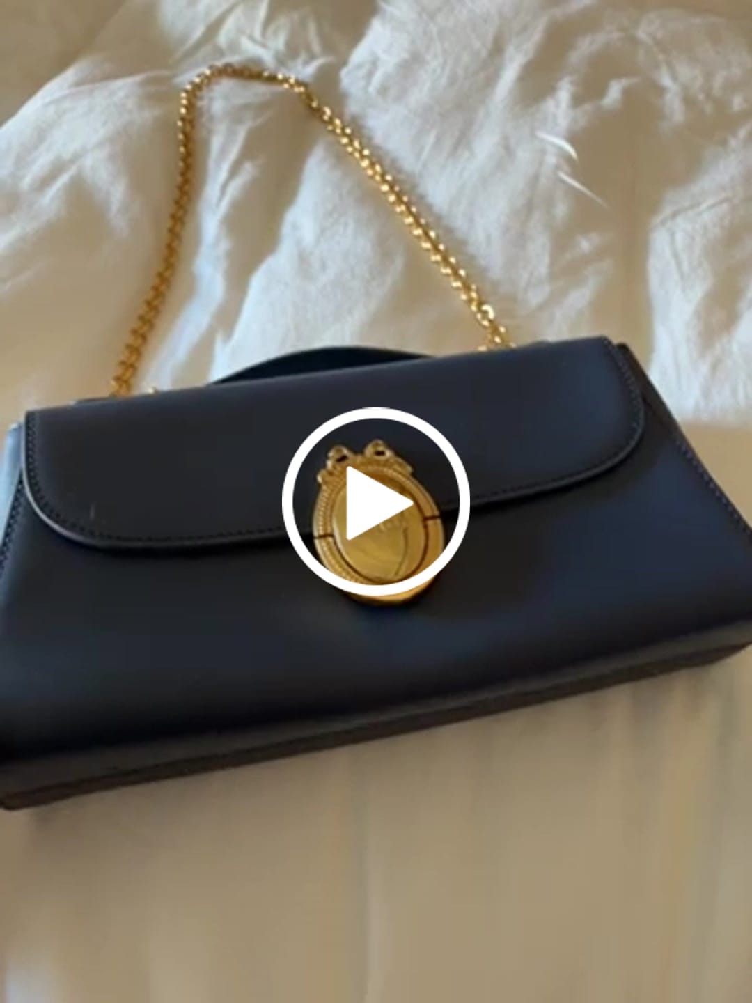 Customer video review of Dior 2026 Medaillon Clutch Multicolors Calfskin 165354