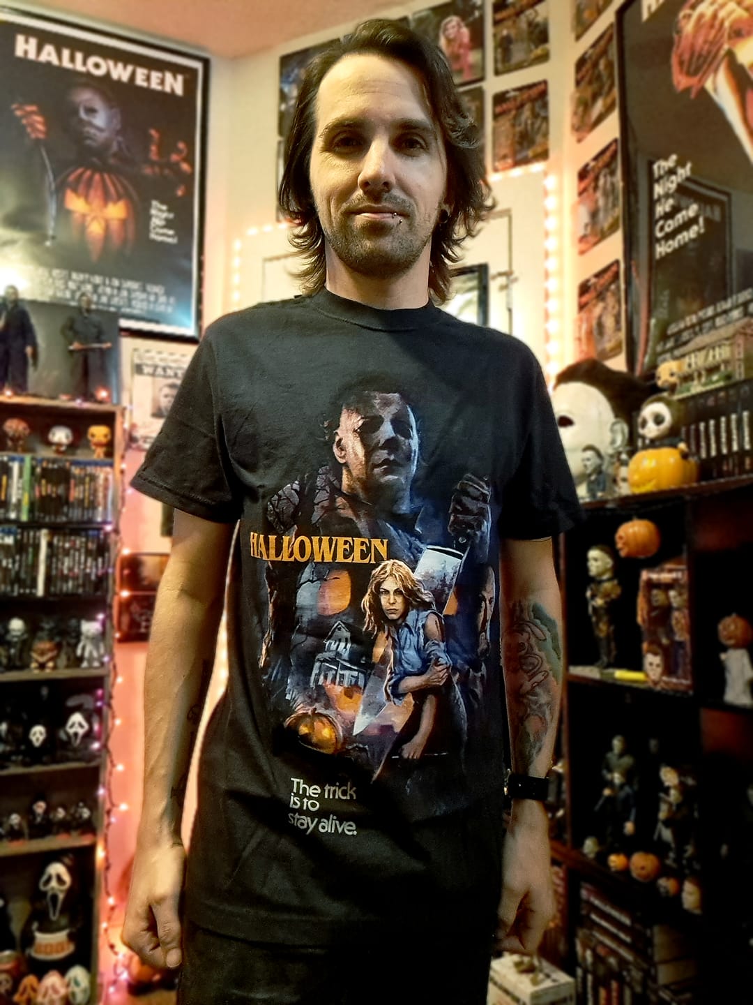 Customer photo review of HALLOWEEN: DEATH HAS COME HOME - T-SHIRT (COMFORT COLORS)