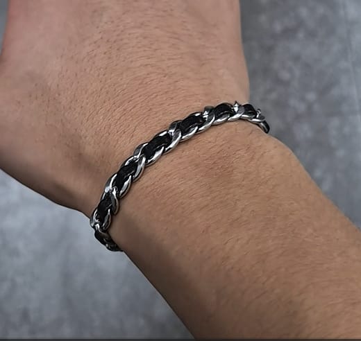 Customer photo review of Cuban Leather Bracelet