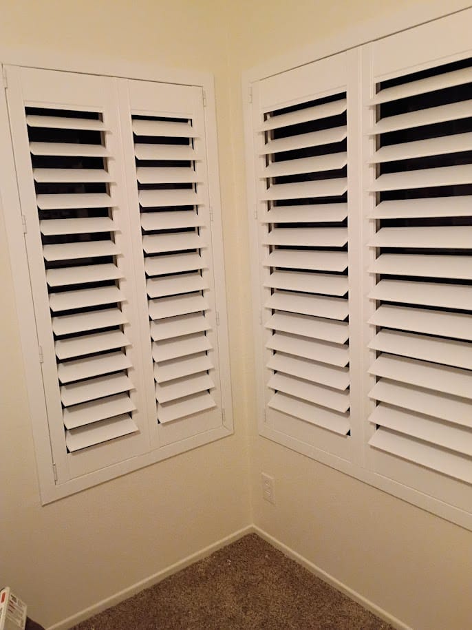 Customer photo review of Economy Polyresin Plantation Shutter