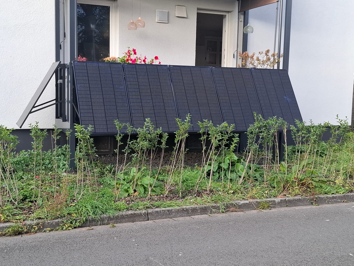 Customer photo review of Ray Geländer / Schild Balkon Halterung Winkel einstellbar