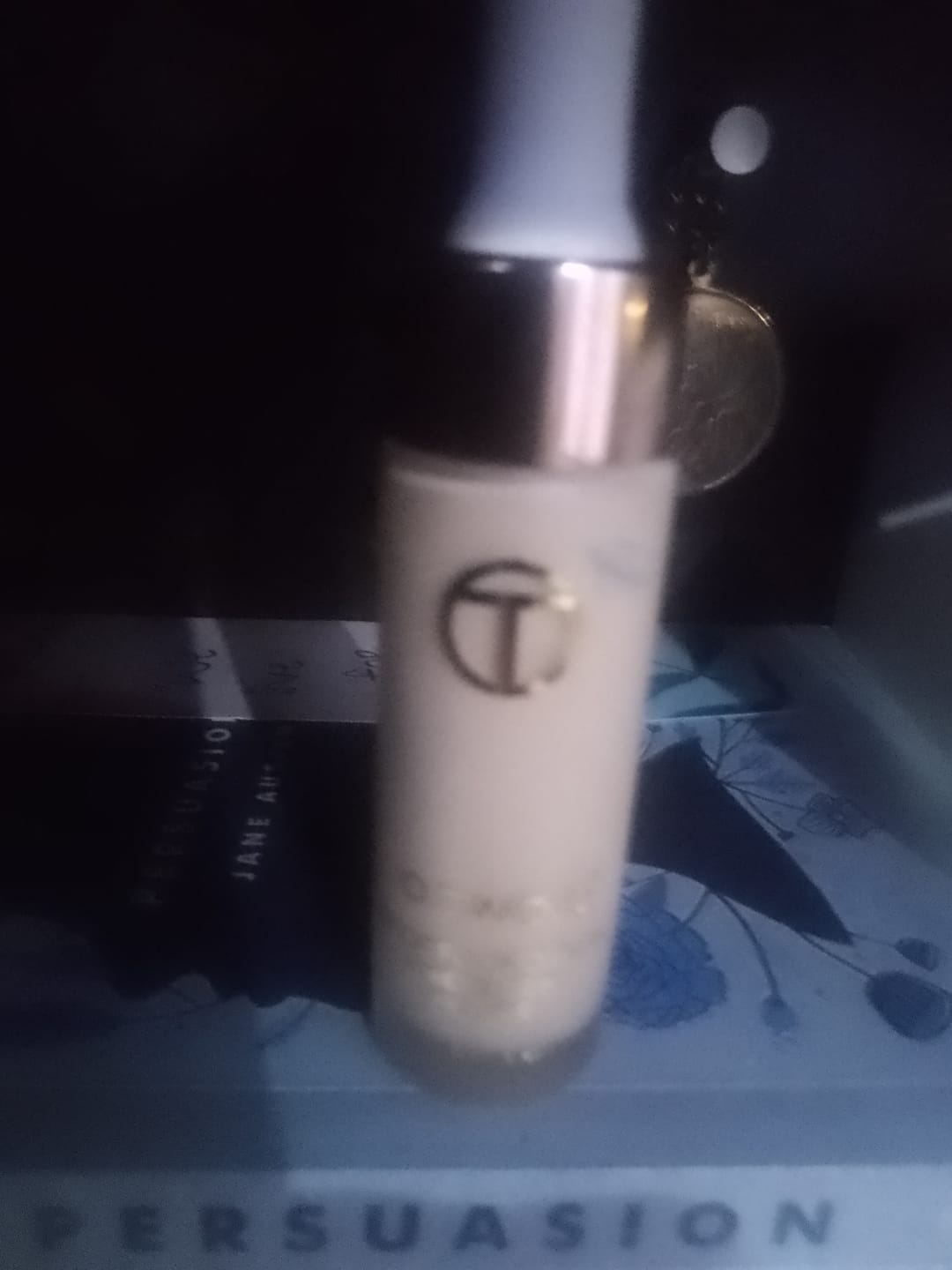 Customer photo review of O.TWO.O LIQUID DROP FOUNDATION
