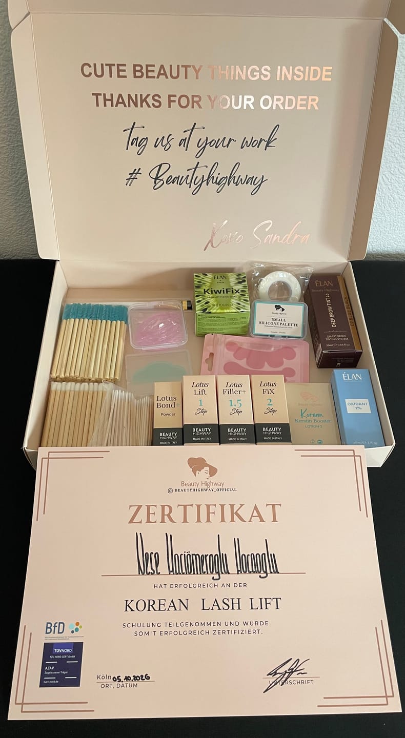 Customer photo review of Korean Lash Lift Starter Set – kostenlose online Schulung ink. Zertifikat   Professionelles Lifting Komplett Set