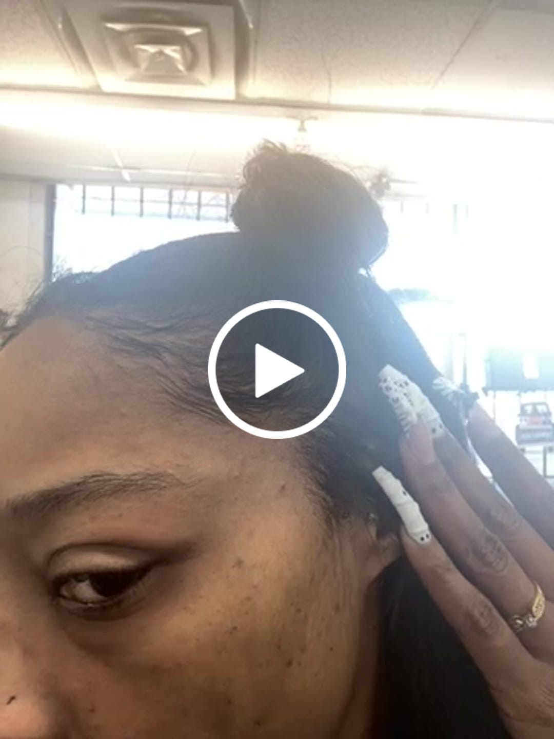 Customer video review of Strong Hold - Thick Edges - Edge Control