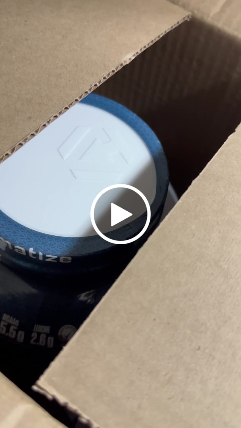 Customer video review of Pack ISO100 5lb Dymatize + 2 Creatina 300 g + Shaker