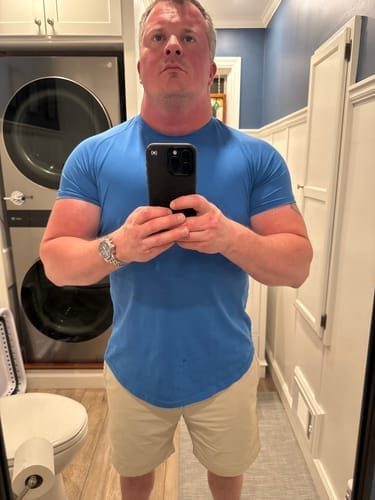 Customer photo review of AVERON FITFLEX TEE
