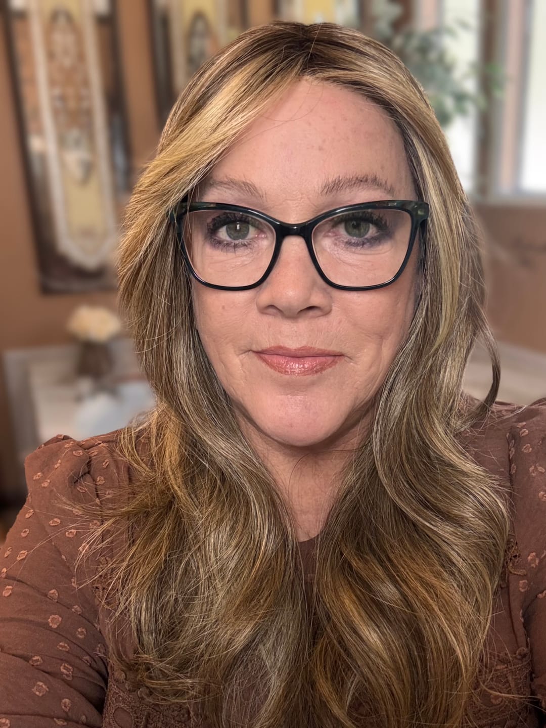 Customer photo review of LIVING LEGEND - Mocha Latte
