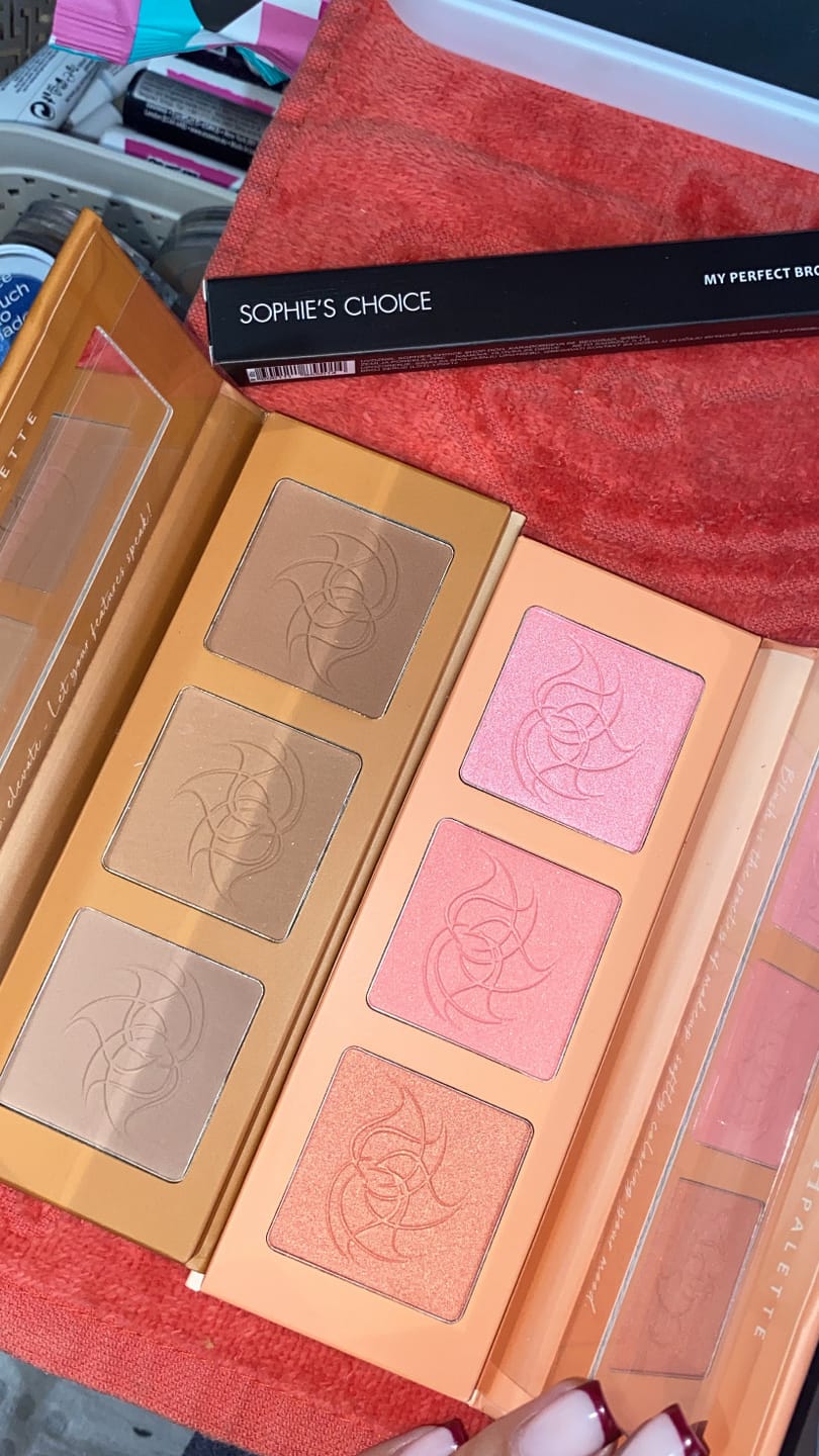 Customer photo review of Paleta za konturisanje