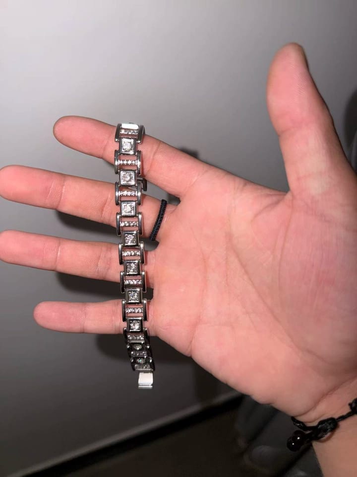 Customer photo review of Prism Link Bracelet
