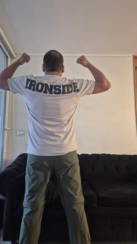Customer photo review of Remera Deportiva para Hombre Edición Limitada IRONSIDE