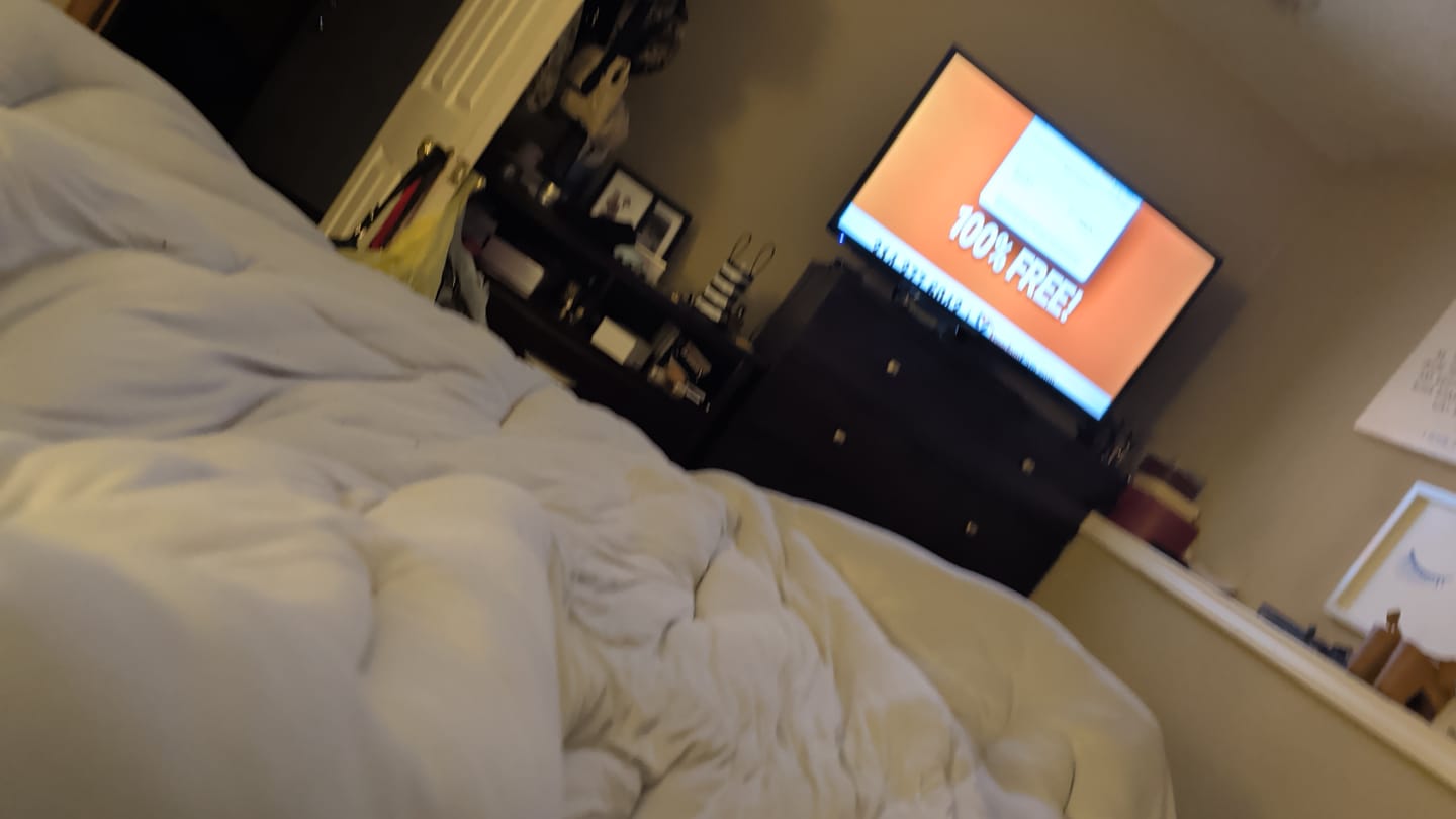 Customer photo review of MarshMellow Comforter