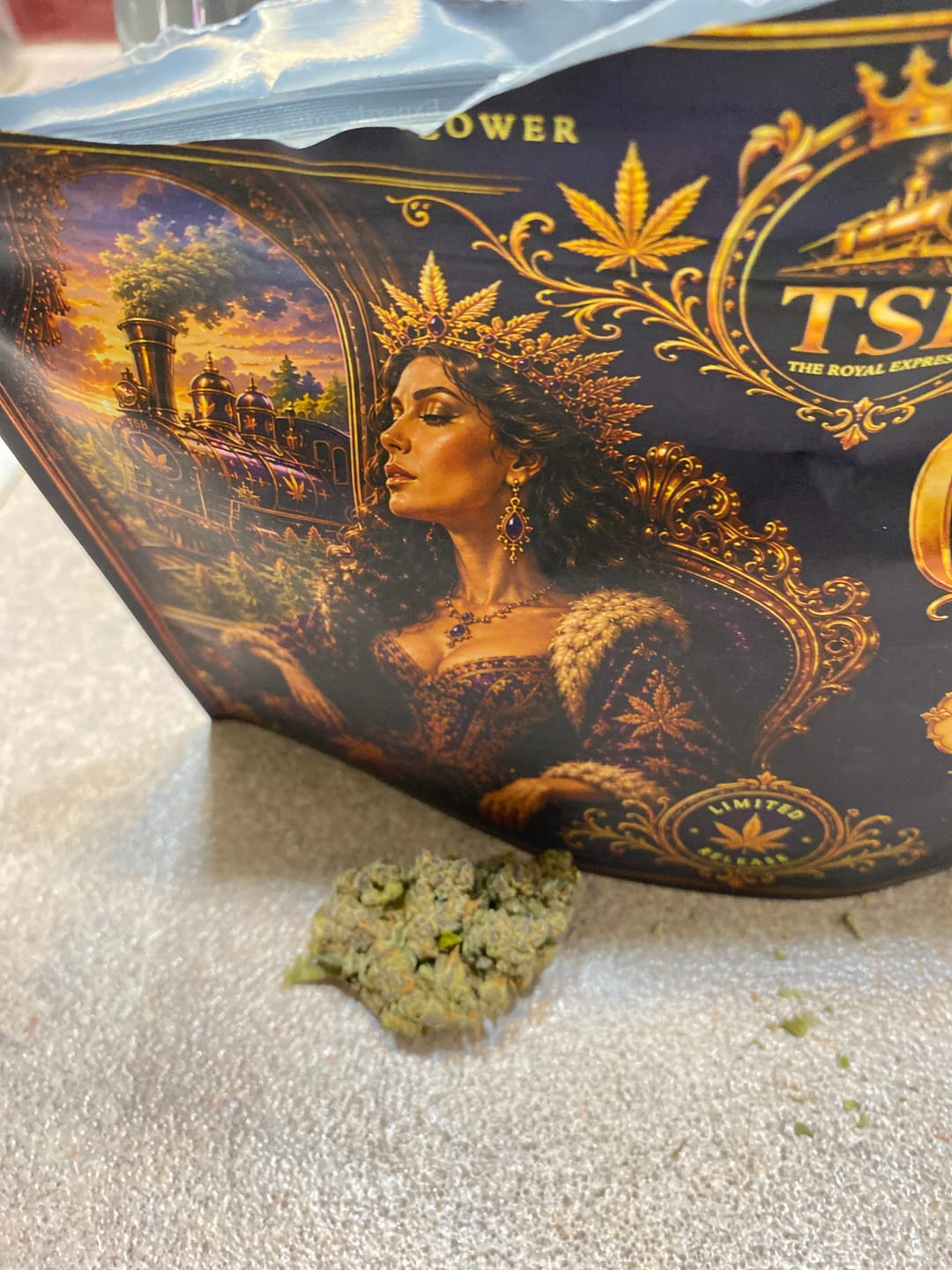 Customer photo review of THCA Queen