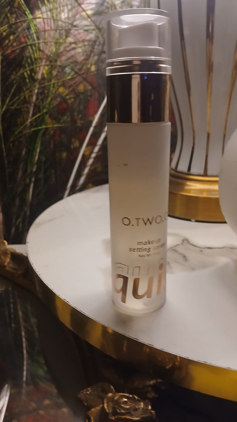 Customer photo review of O.TWO.O EXQUISIT SETTING SPRAY
