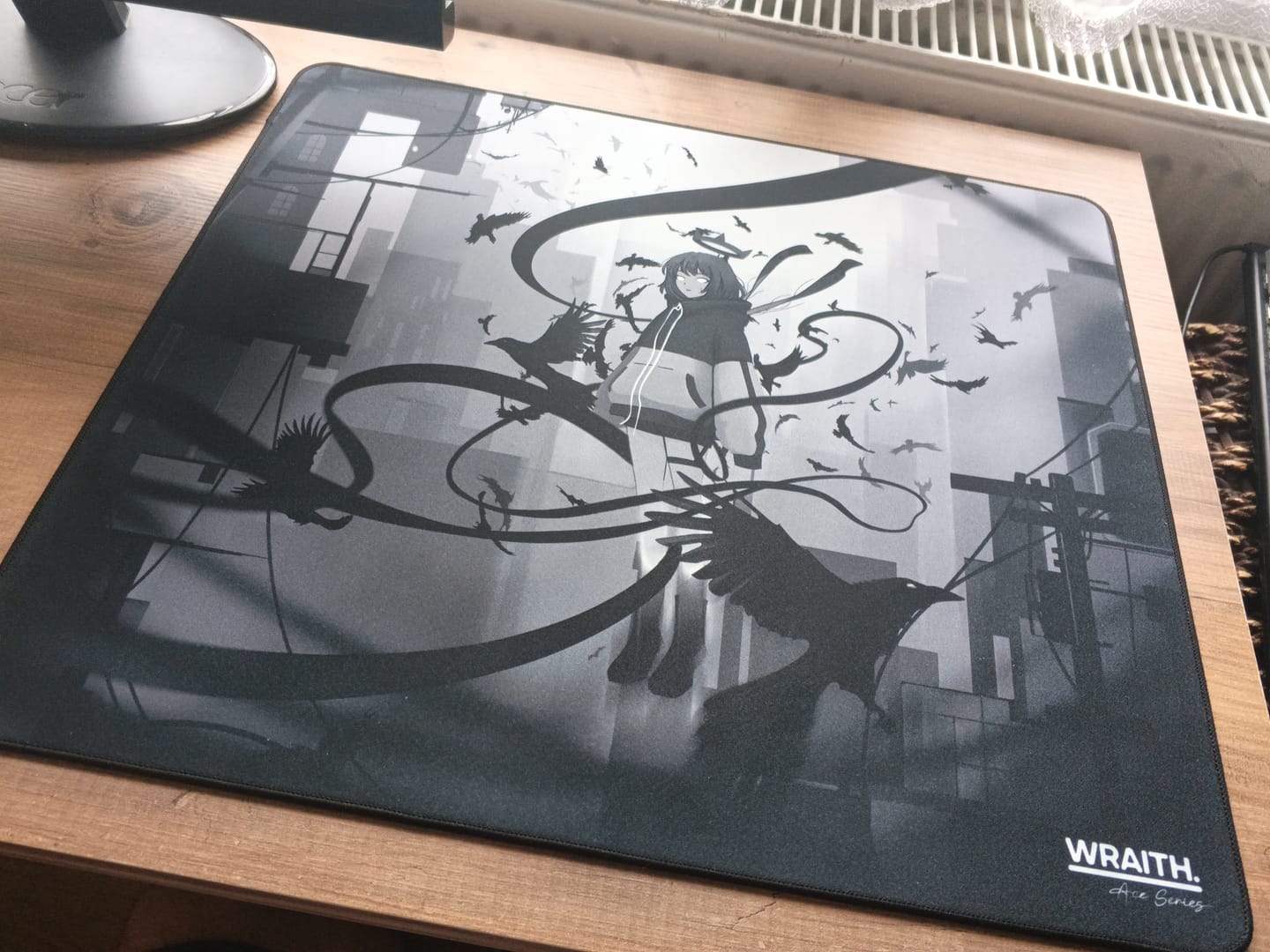 Customer photo review of Wraith Ace Series [Ravenfall] Limited Edition Poron Mousepad