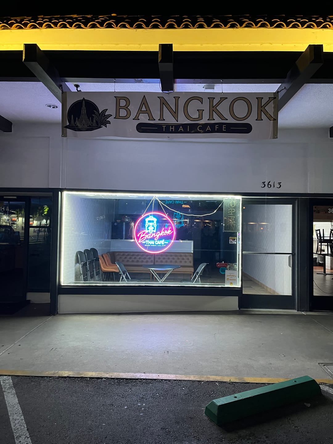 Customer photo review of BANGKOK CAFE THAI FOOD | LED Neon Sign