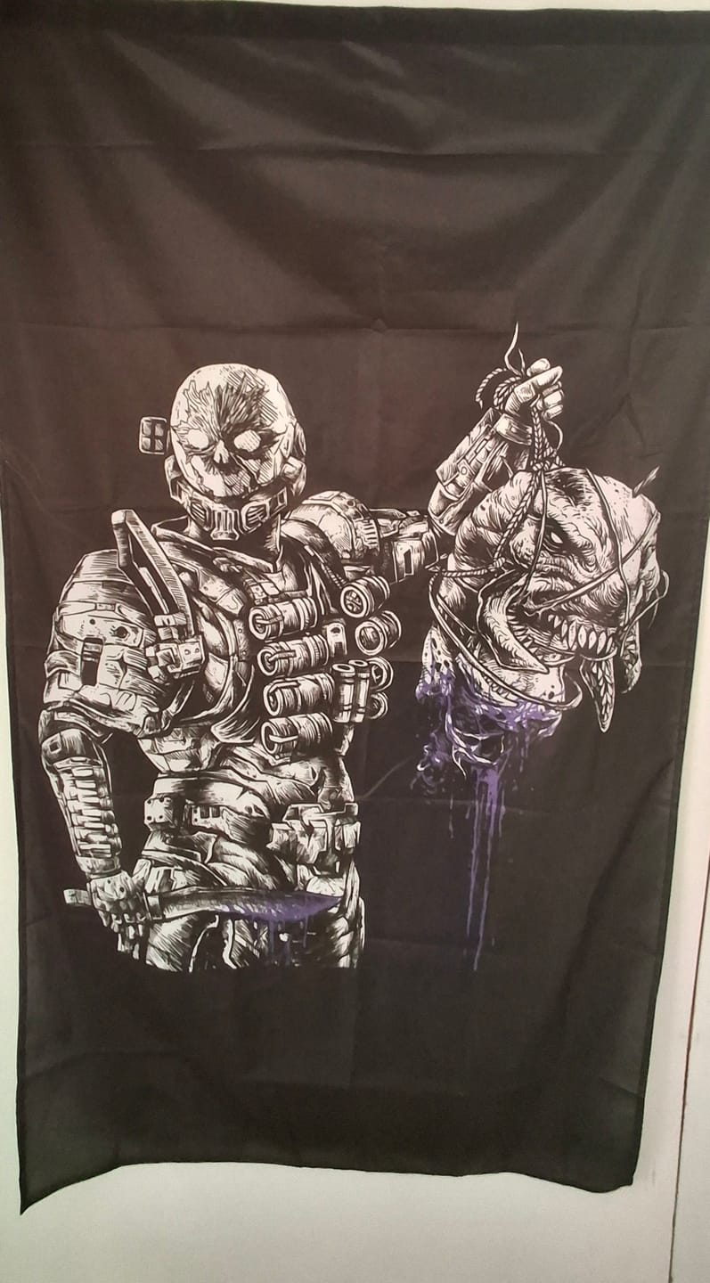 Customer photo review of Head Hunter (Flag)