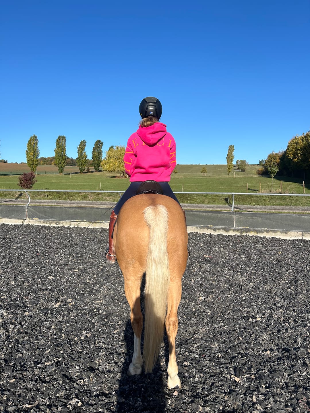 Customer photo review of Josy Hoody