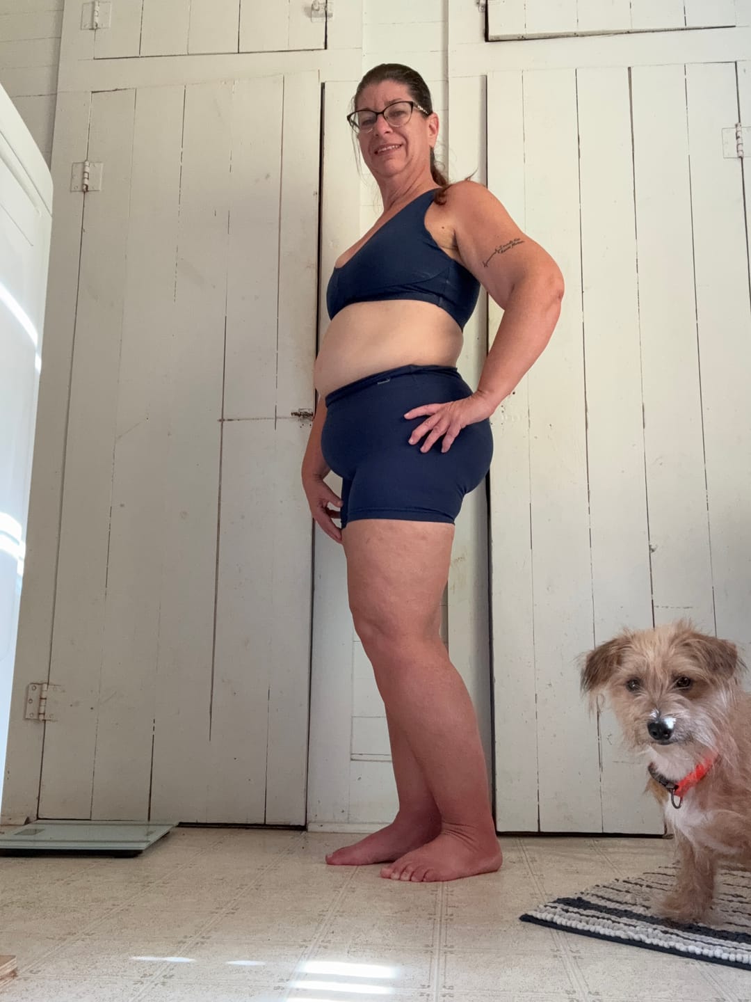 Customer photo review of ESSENCE Scoop Neck Racerback Sports Bra
