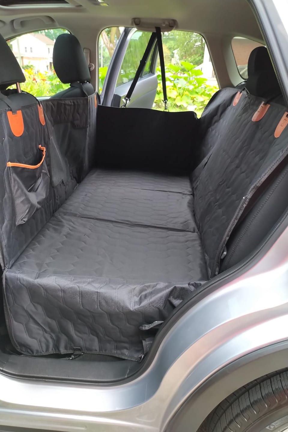 Customer photo review of Car Seat Cover & Back Seat Extender (Hard Bottom) for Dogs