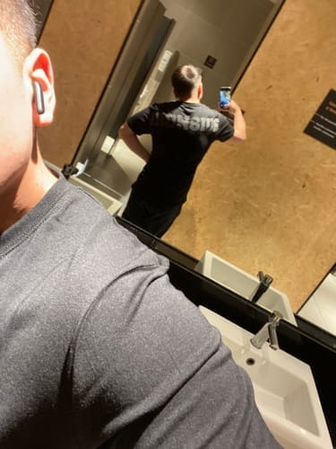 Customer photo review of Remera Deportiva para Hombre Edición Limitada IRONSIDE