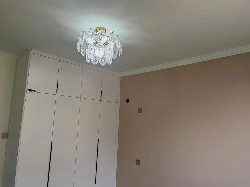 Customer photo review of Gold Glass Pendant Light, Wave Iron Frame, Diamond Textured Shades